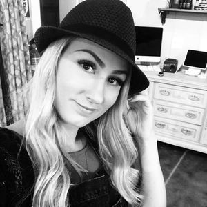 Meet your Posher, Katie